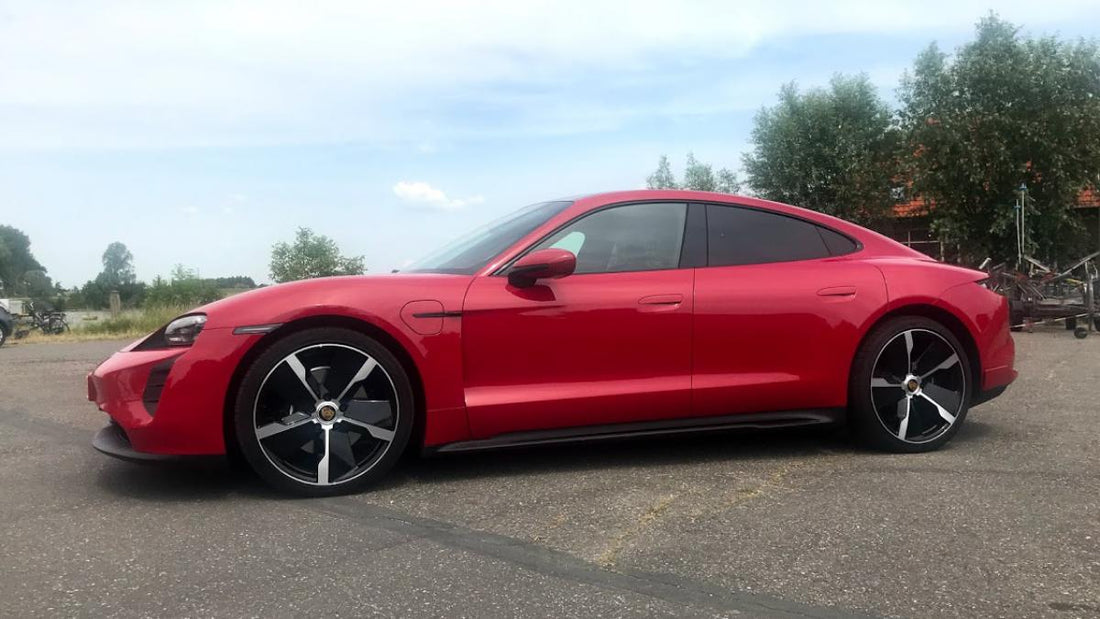Porsche Taycan 4S