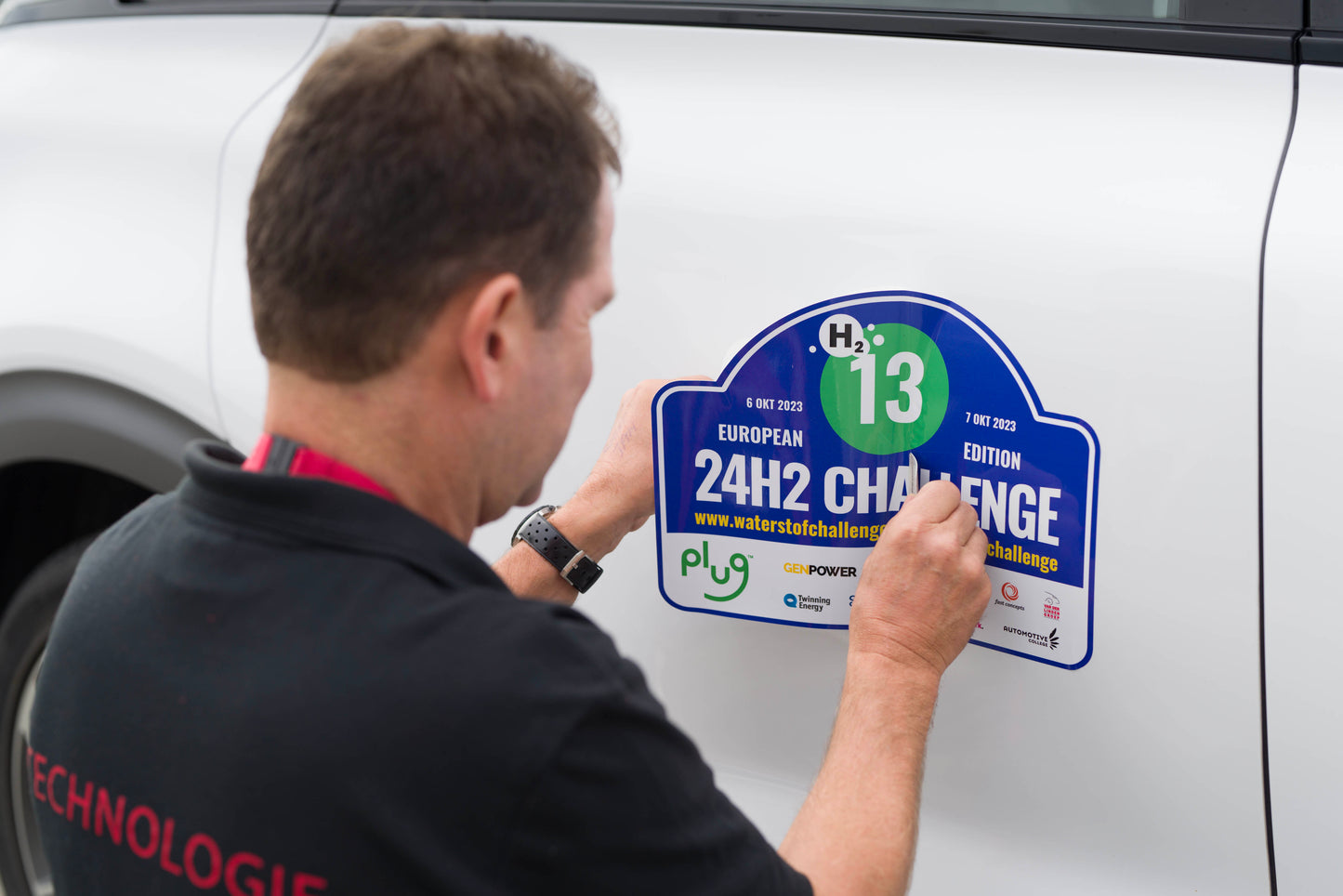 Logo op rallyshield